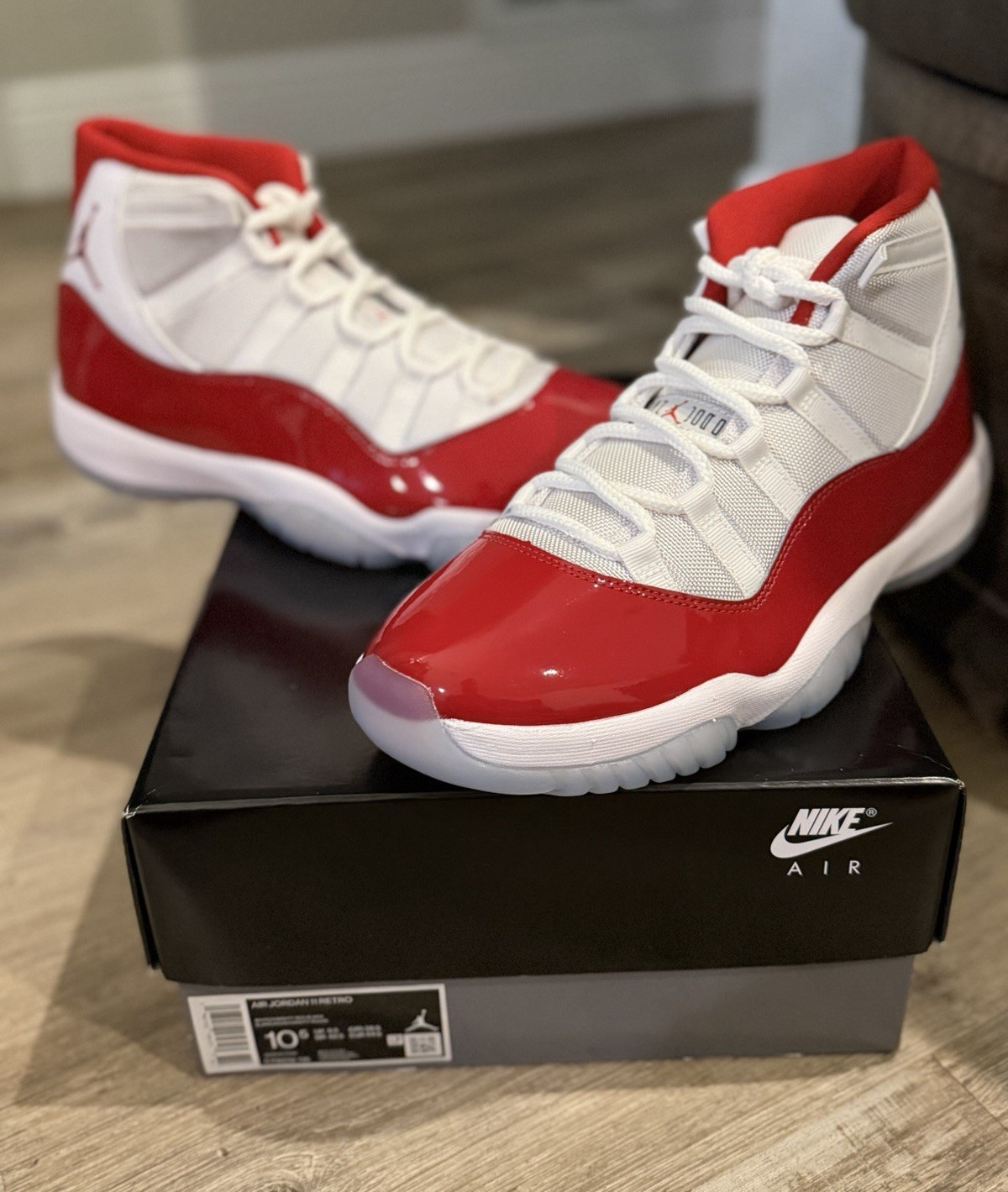 Jordan Air Jordan 11 Retro High DS Cherry White/Varsity Red/Black CT8012-116