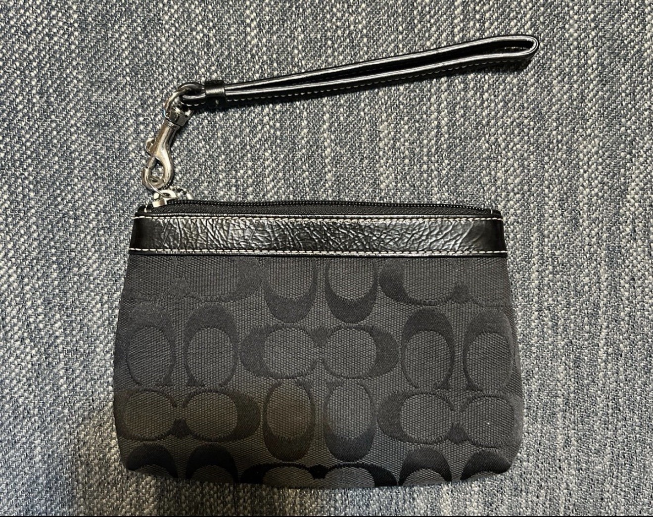 Y2K Coach Jaquard Wristlet