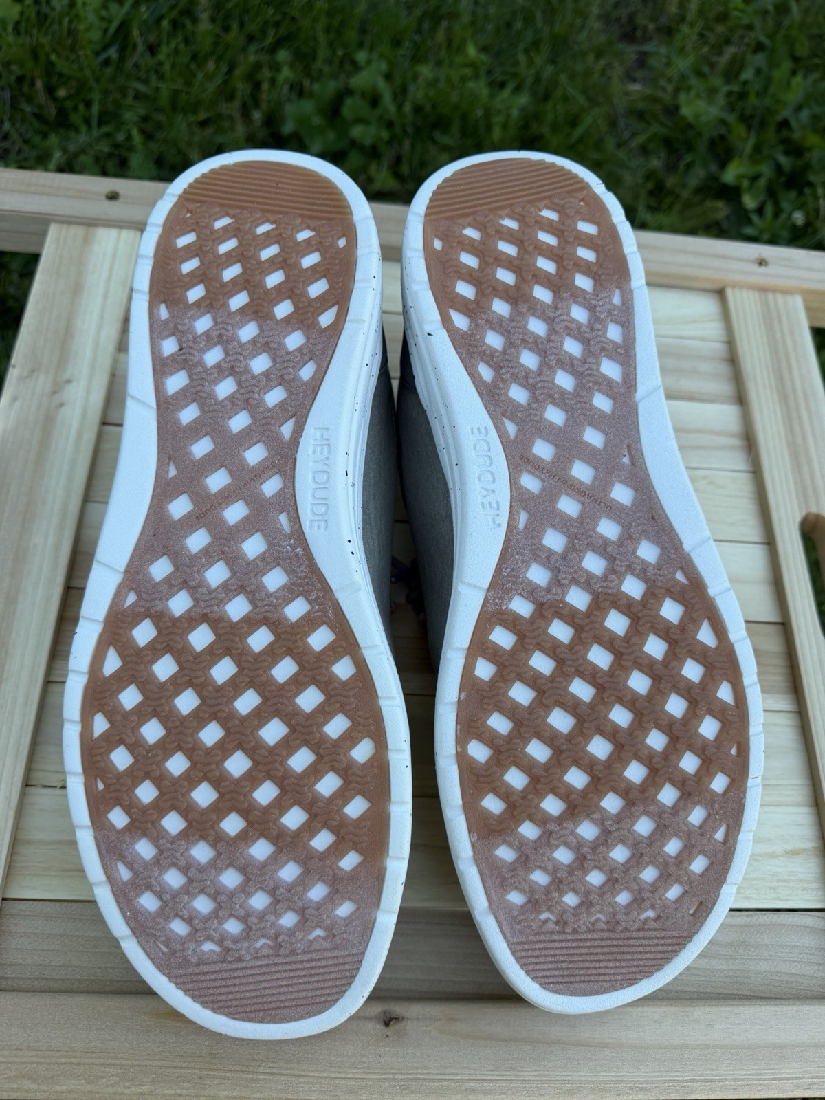 HEYDUDE Paul Washed Men’s Size 14 Slip-On Loafers Doeskin Tan/Multi NWT