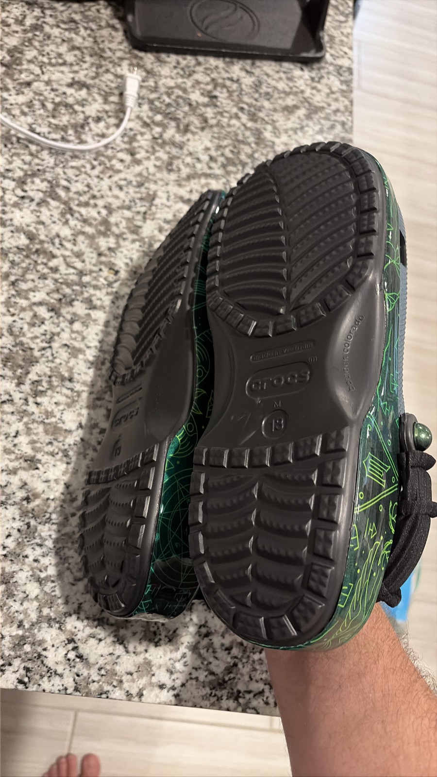 Crocs Wicked Elphaba Clogs Green Iridescent Jibbitz Mens 13 NWT