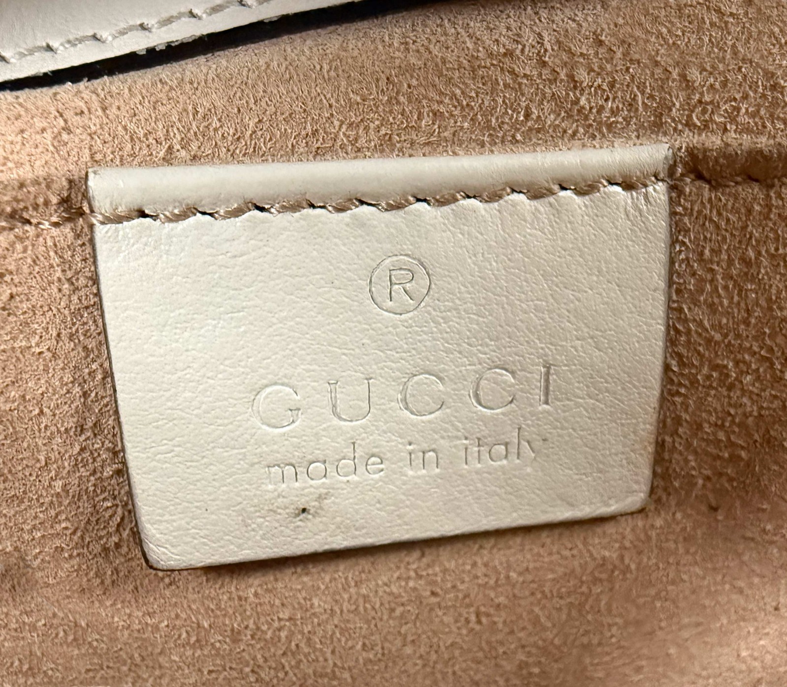 Gucci GG Marmont Small Matelasse Shoulder Bag Beige Small Entrupy Authenticity