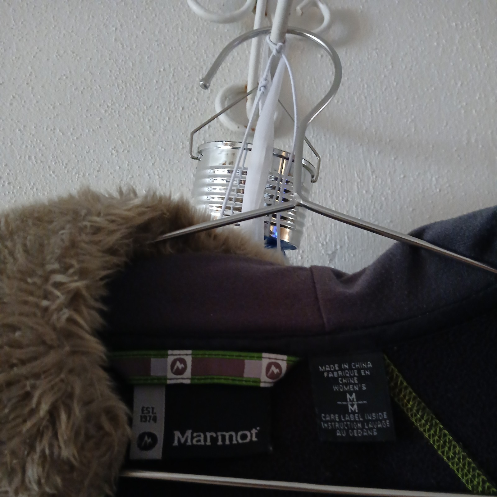 Women’s Marmot Furlong Softshell Jacket Faux Fur Lined Hood Green Size Medium