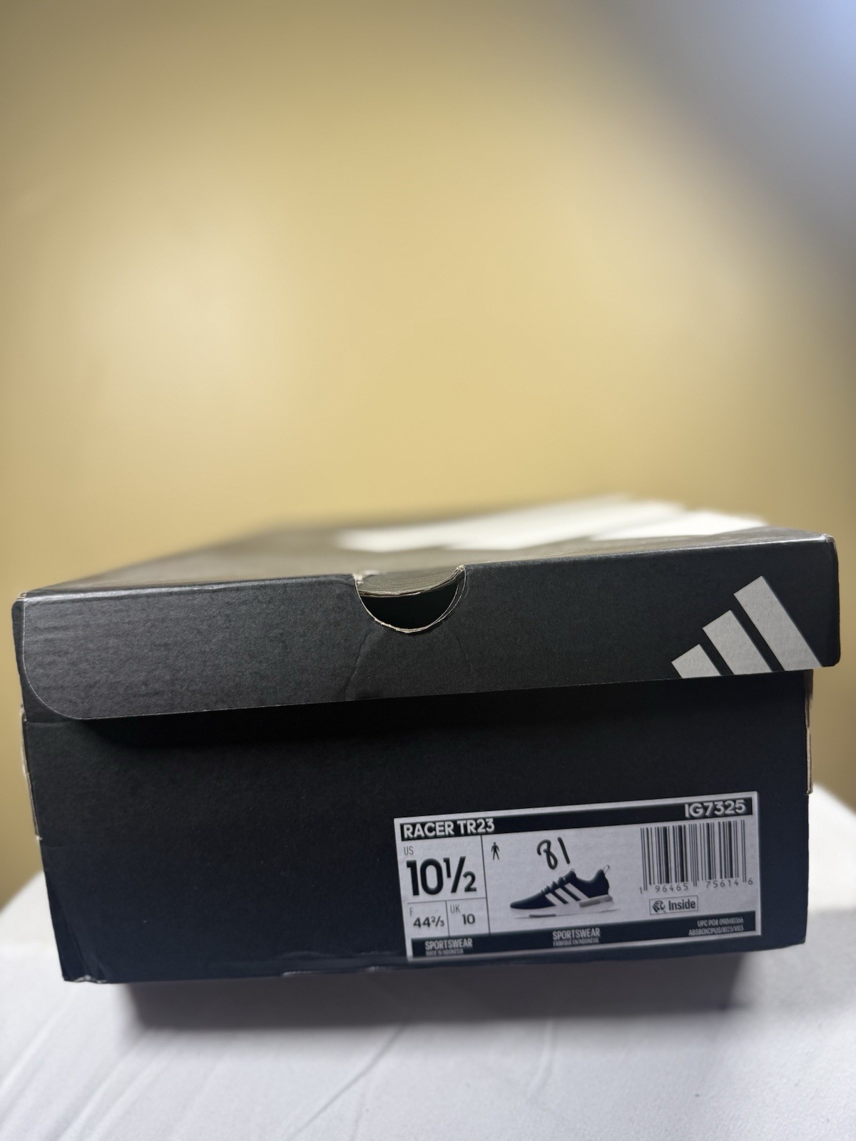 adidas Racer TR23 Dark Blue/Cloud White Men’s Low Top Lace-Up Sneakers IG7325