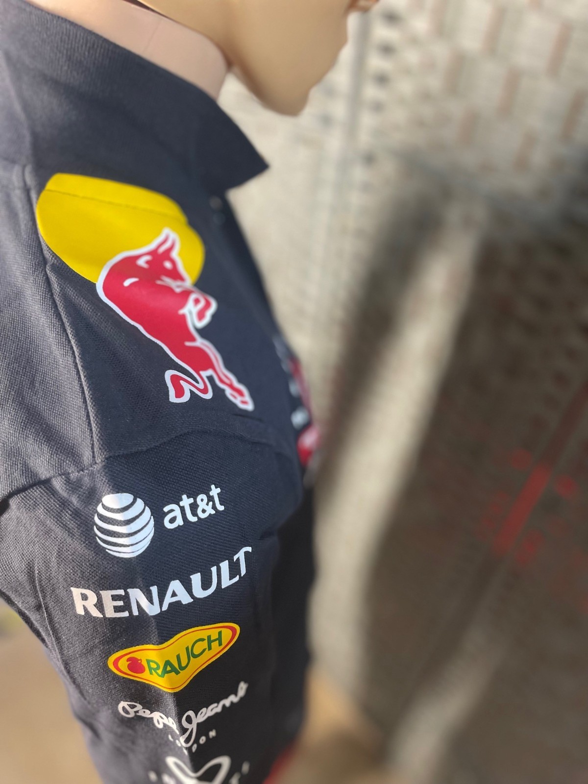 NEW Red Bull Racing F1 Formula 1 Men’s Polo Shirt 2012 Genuine VINTAGE- XL