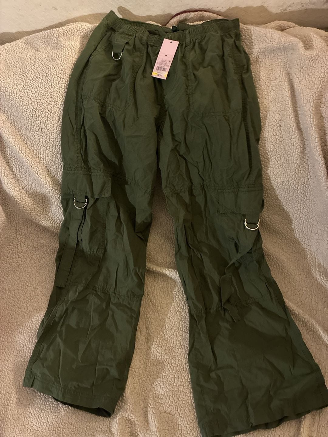 Wild Fable Women’s Olive Green Wide Leg Cargo Parachute Pants