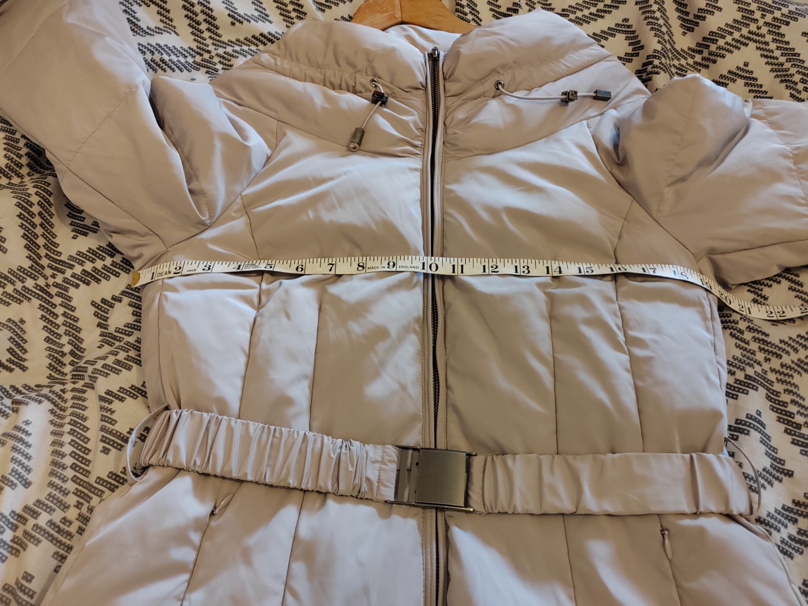 PHASE EIGHT Feather & Down Quilted Jacket padded coat Beige, zip, Size 12 womens