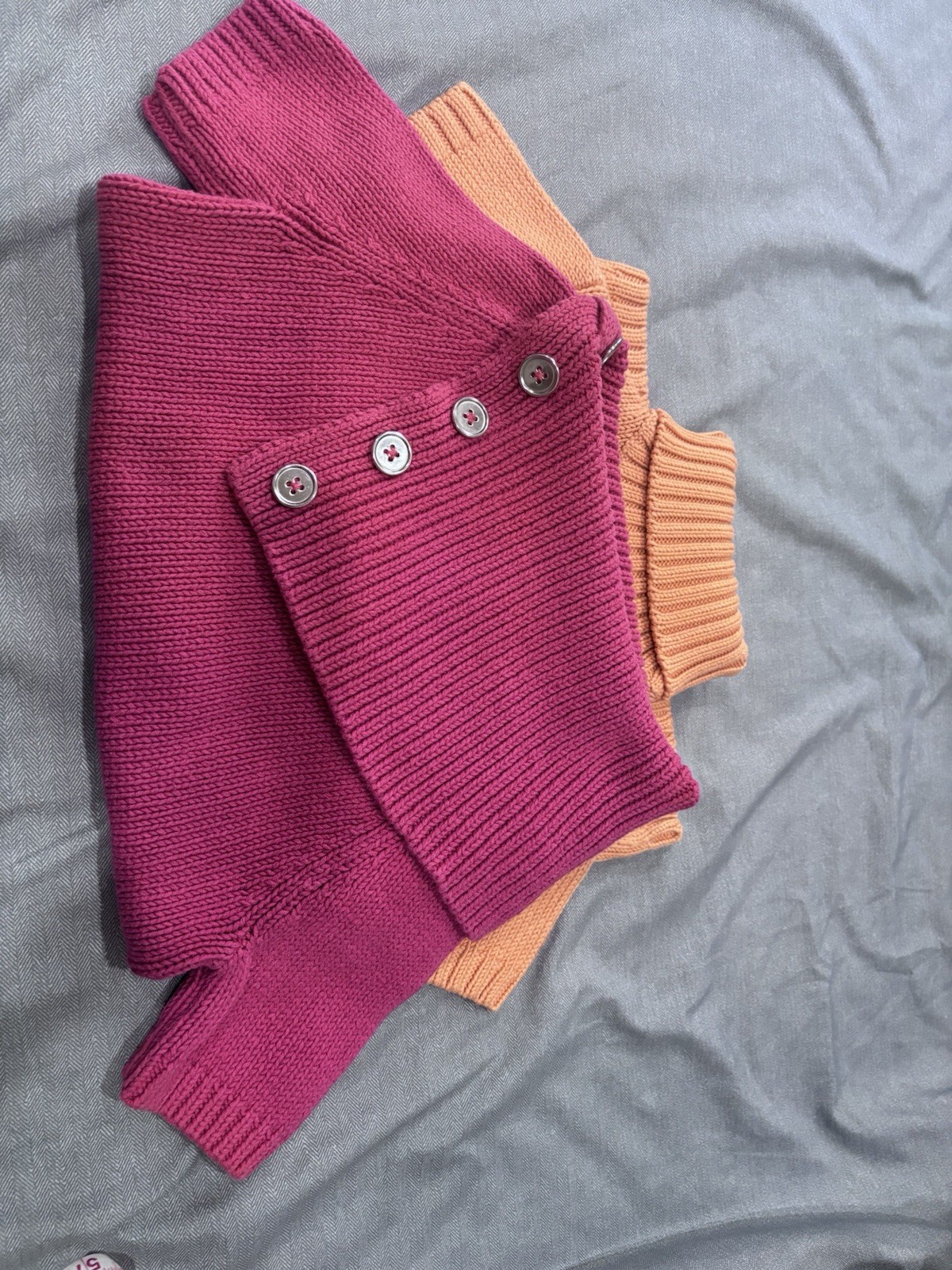 Banana Republic (XS) Magenta/Dark Pink & Loft (S) Peach Knit Sweater Top Bundle