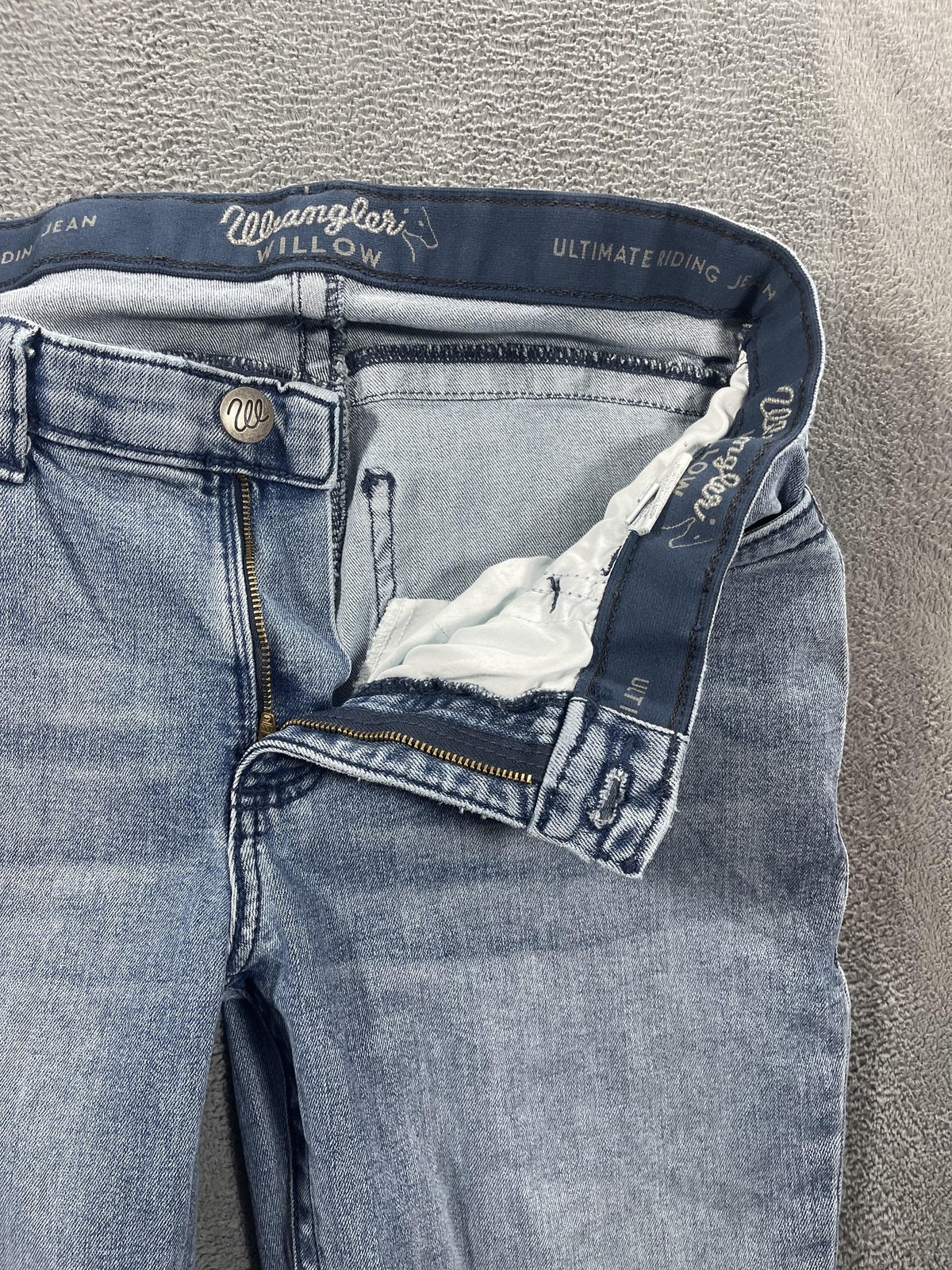 Wrangler Willow Riding Jeans Womens 9×34 Light Blue Bootcut Stretch Denim