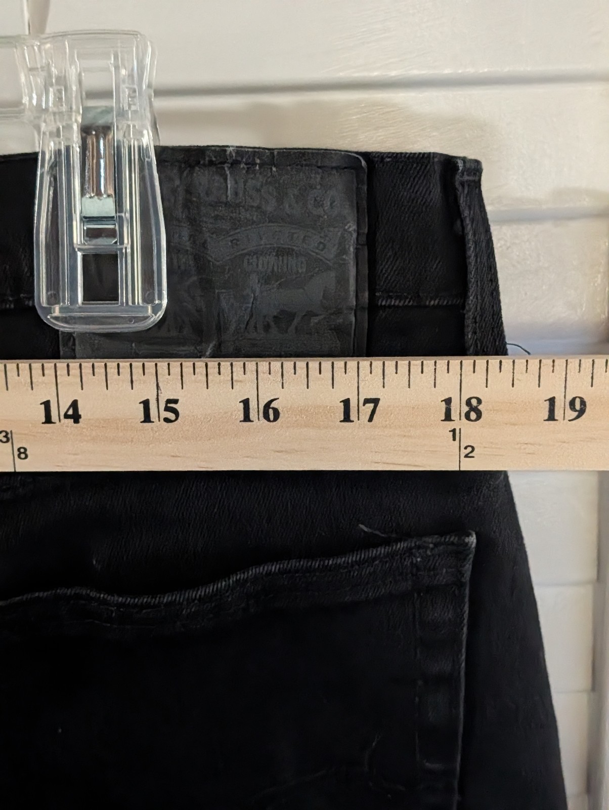 Men’s Levi 527 Jeans Slim Bootcut Black Fits 36×24 bottoms cut