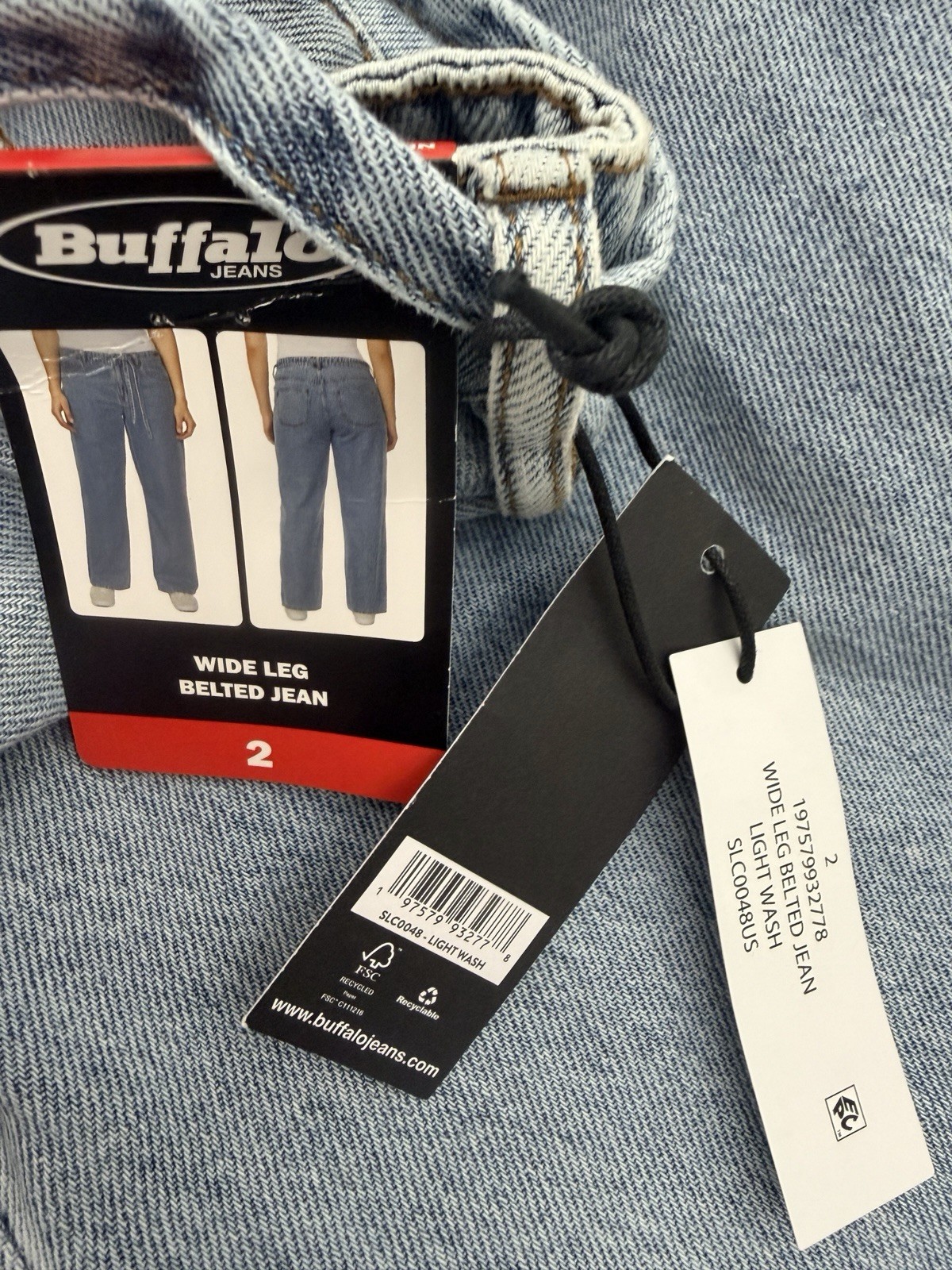 Buffalo Jeans Wide Leg Belted Jean Light Wash Blue Women’s Size 2 NWT