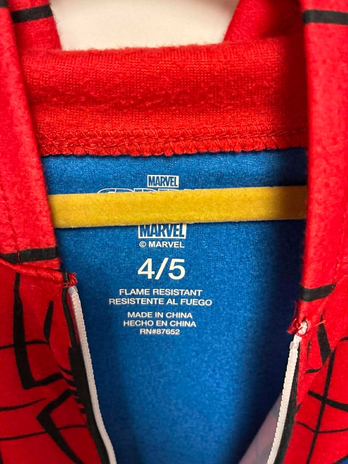 Spiderman 1 Piece Sleeper Pajama Lightweight with Hoodie Size 4/5