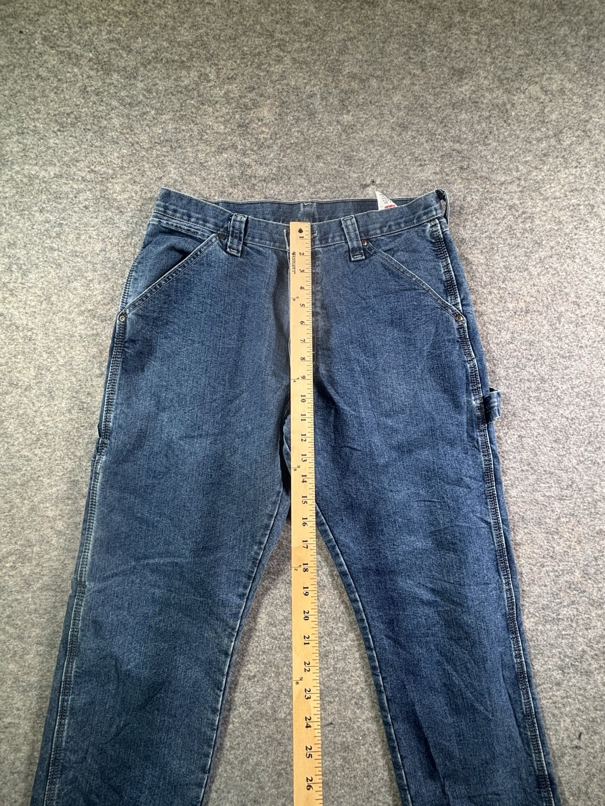 Wrangler Carpenter Jeans Men’s 32×32 Medium Wash Blue Denim Straight Leg