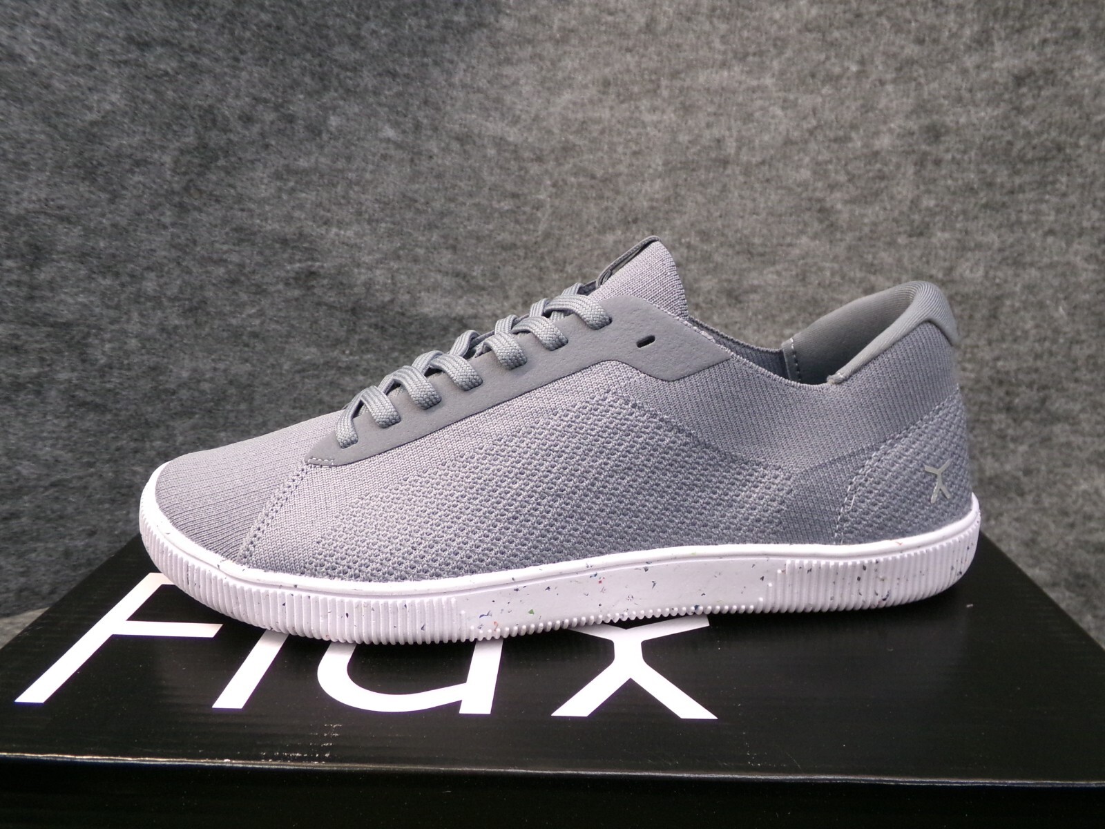 Flux Adapt Trainer Mens Concrete Grey Barefoot Athletic Knit Shoes Size 11 US