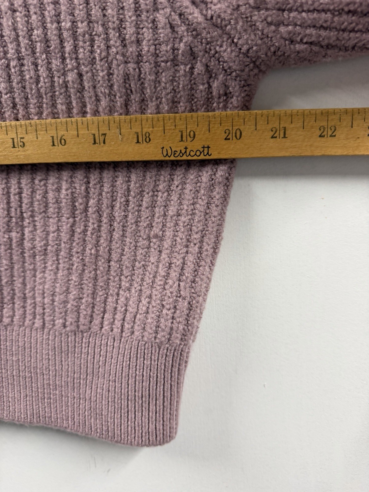 Wilfred Womens Sweater 100% Merino Wool Aritzia Crop Maria Mauve