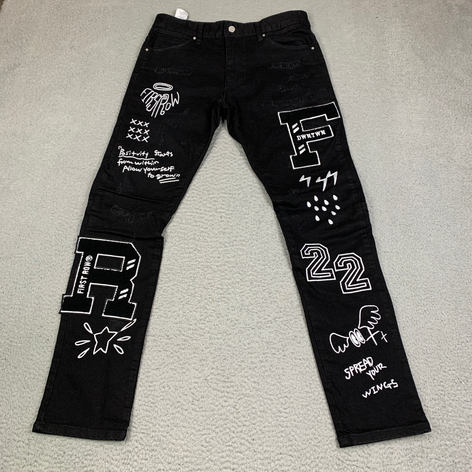 First Row Jeans Mens 32 Black Slim Straight Varsity Embroidery Patch Distressed