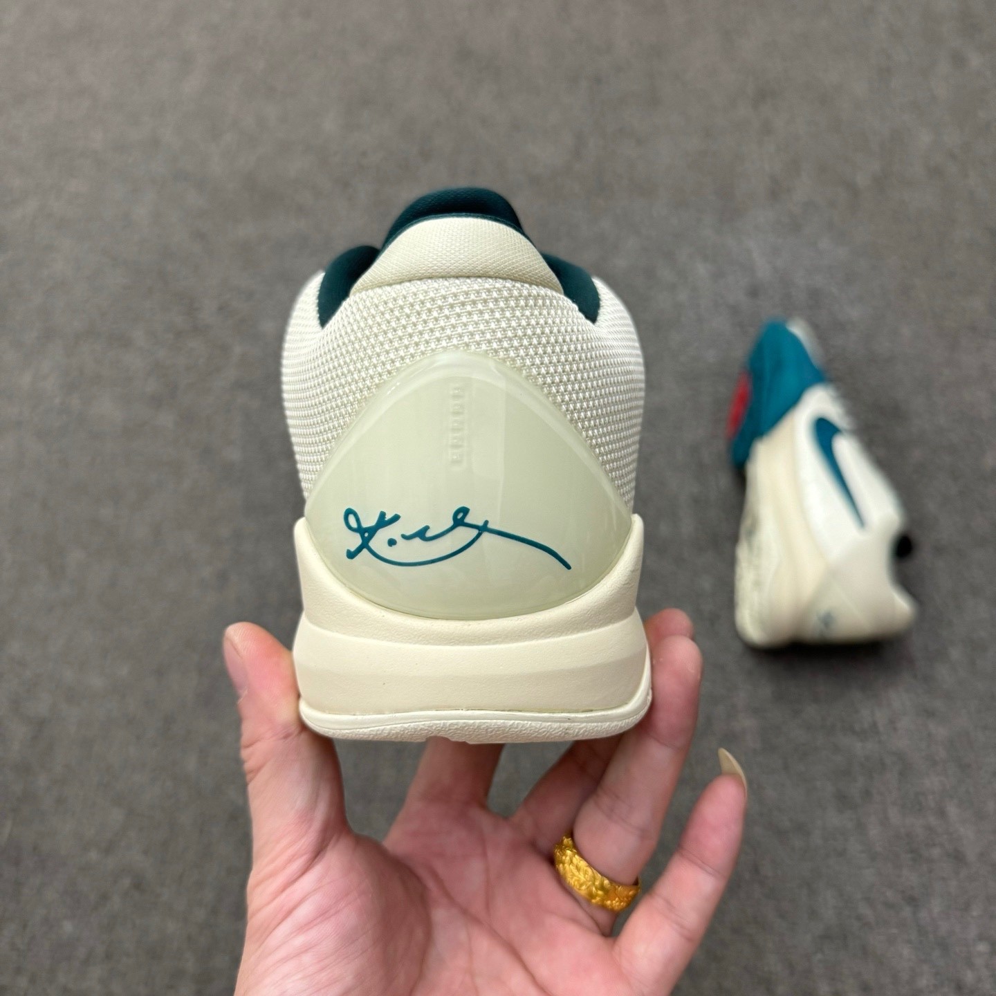 Kobe 5 Protro Cream Teal Men’s Casual Sneakers IZ1852-100