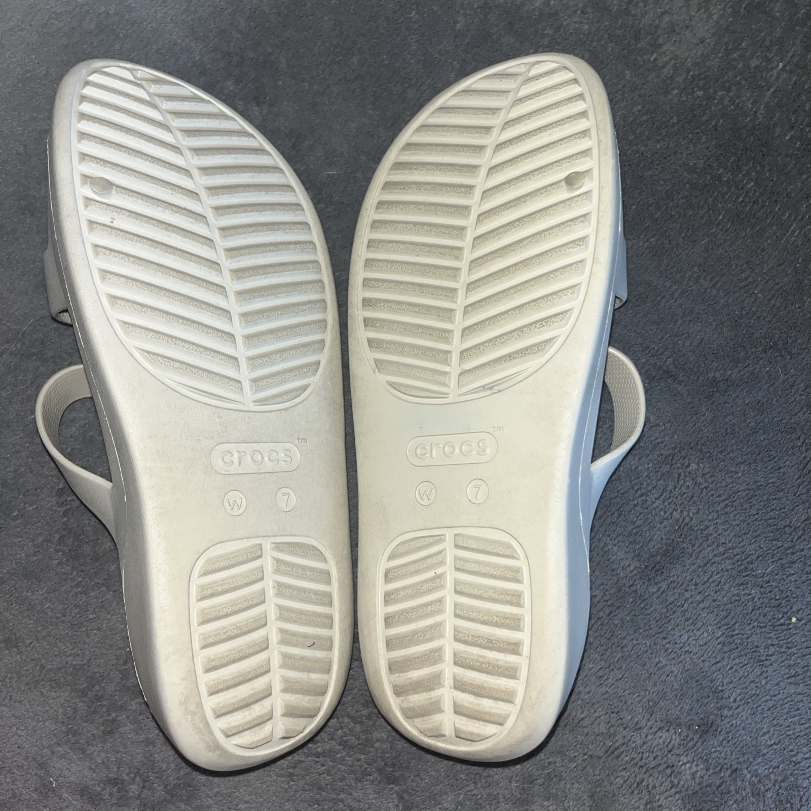 Crocs Women’s Glitter Platform Slide Sandal, Size 7, Slip-On, Open Toe