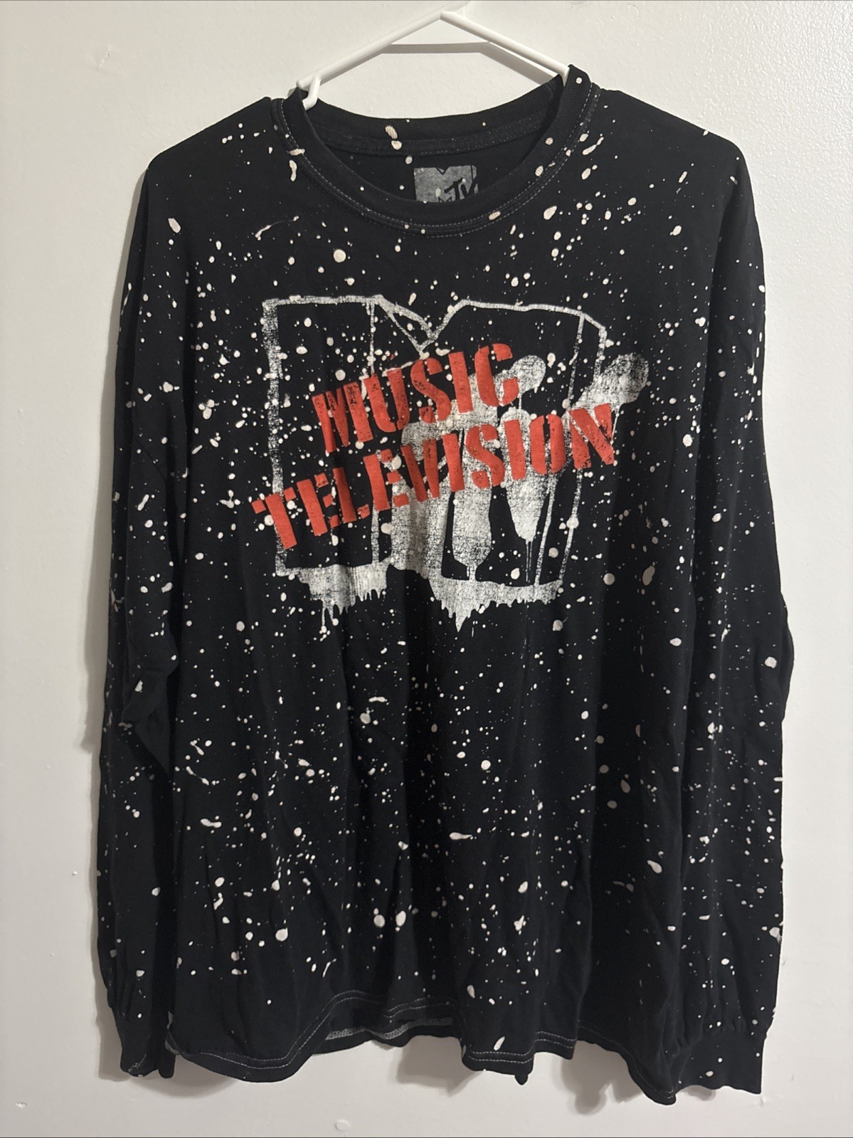 MTV Music Television Long Sleeve Shirt Size S/M Black Paint Splat