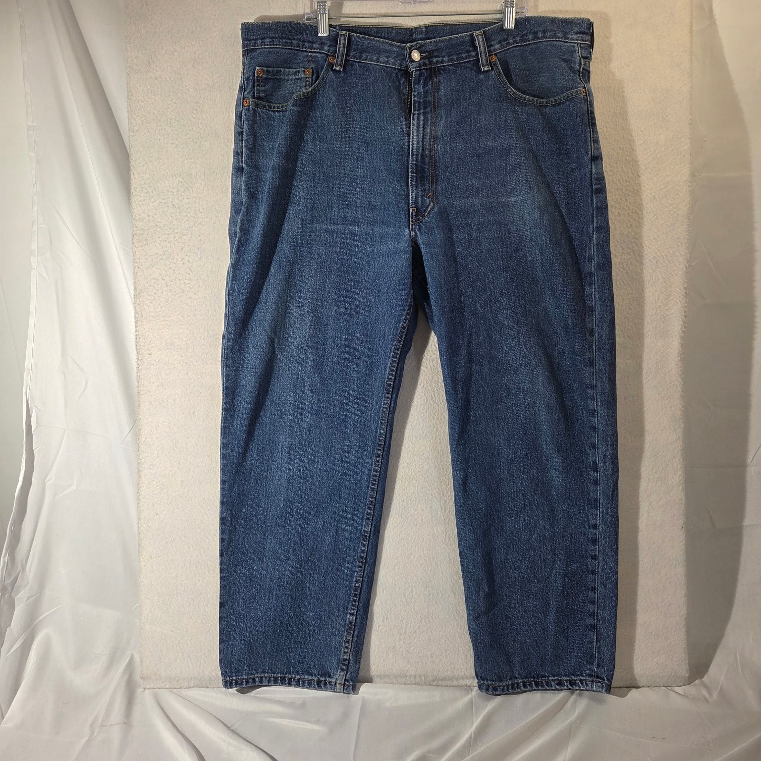 Levi’s 550 Men’s Blue Jeans W42 L30 Relaxed Fit Denim Pants 944
