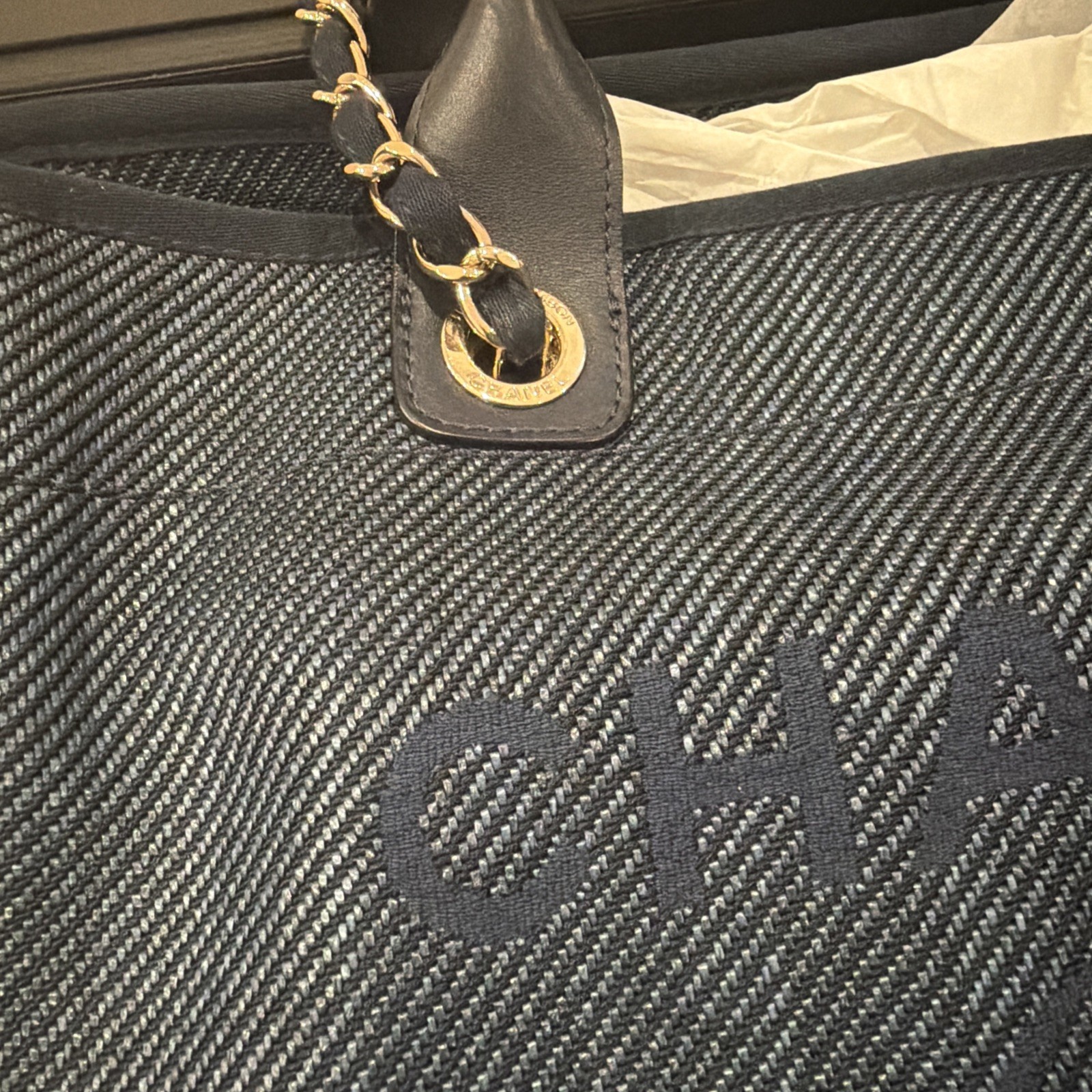 Chanel Deauville Tote (medium) 🩵