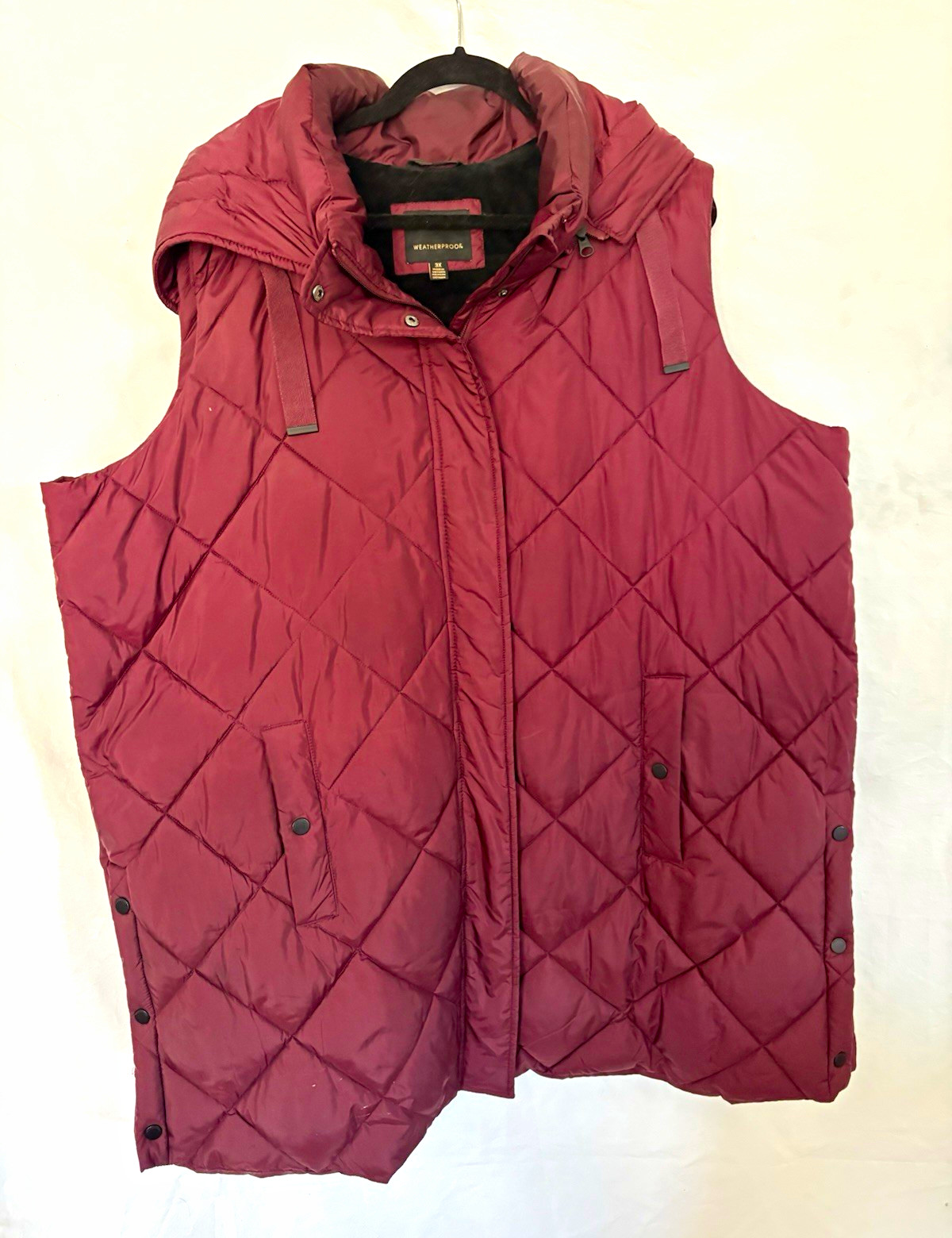 Weatherproof warm 3X Burgundy Quilted Hooded Lined Vest Zip snap side vents