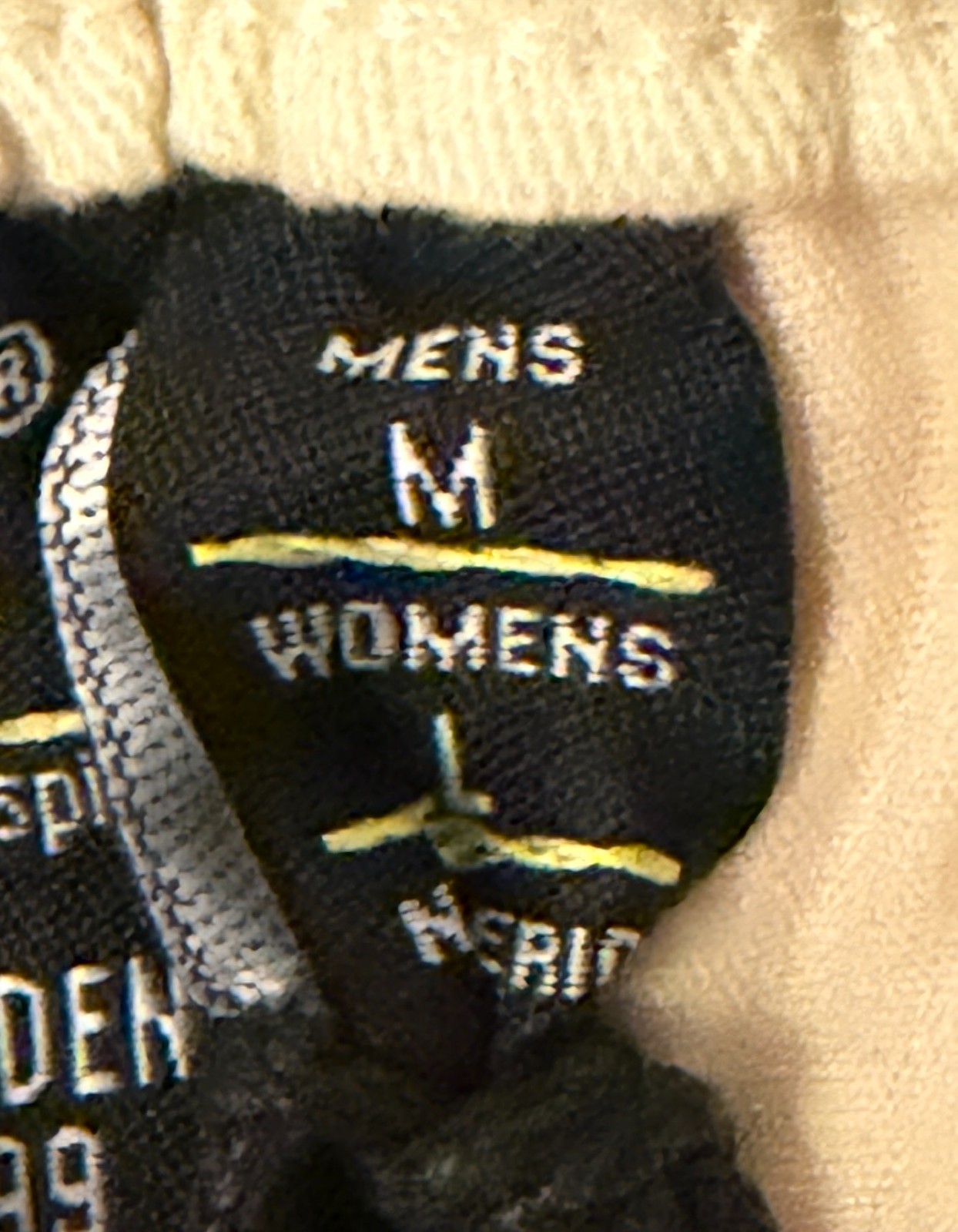 WeSC Open Bottom Cargo Pants Unisex Chino Style-Men M/Women L-Pale Yellow-NWT