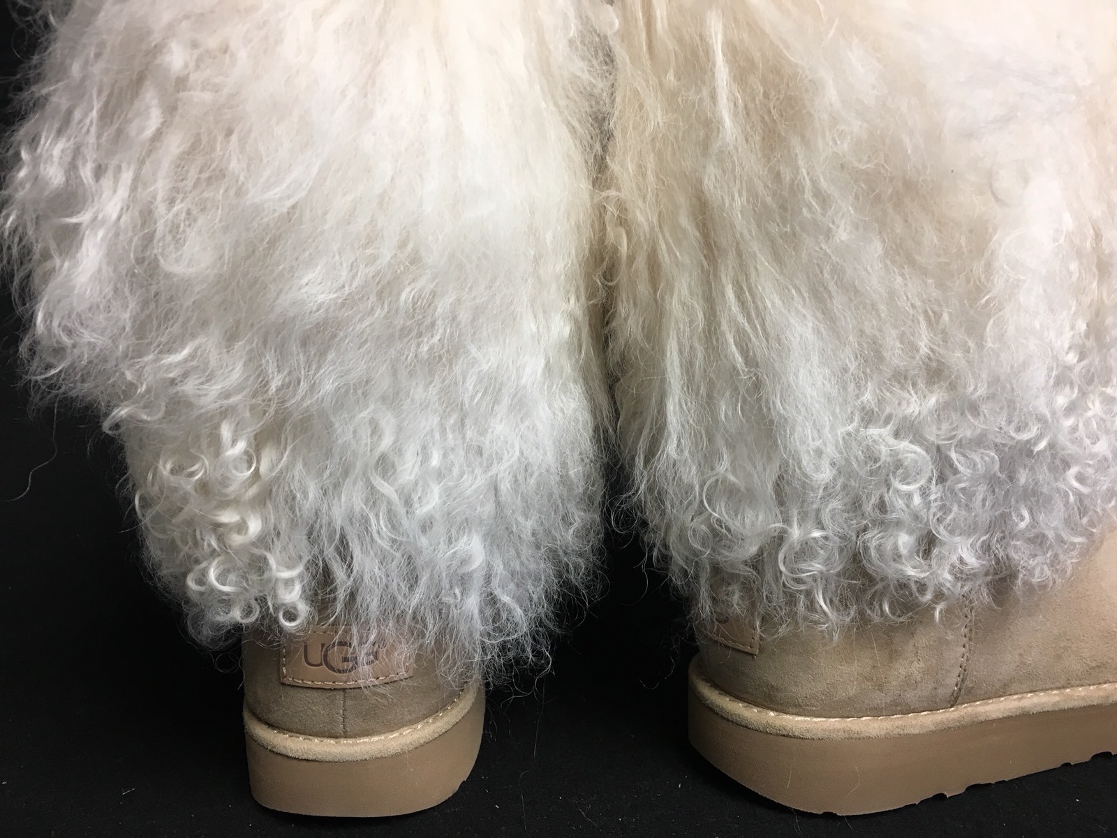 UGG Australia Lida RARE Natural LONG MONGOLIAN SHEEPSKIN CUFF BOOTS 2017 1017516