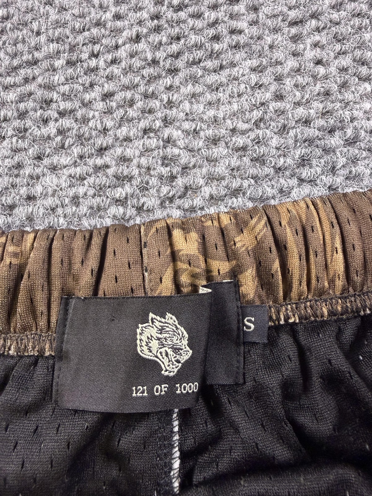 Darc Sport Shorts Mens Small Brown 7 Inch Mesh Wolves Athletic Gym Pockets