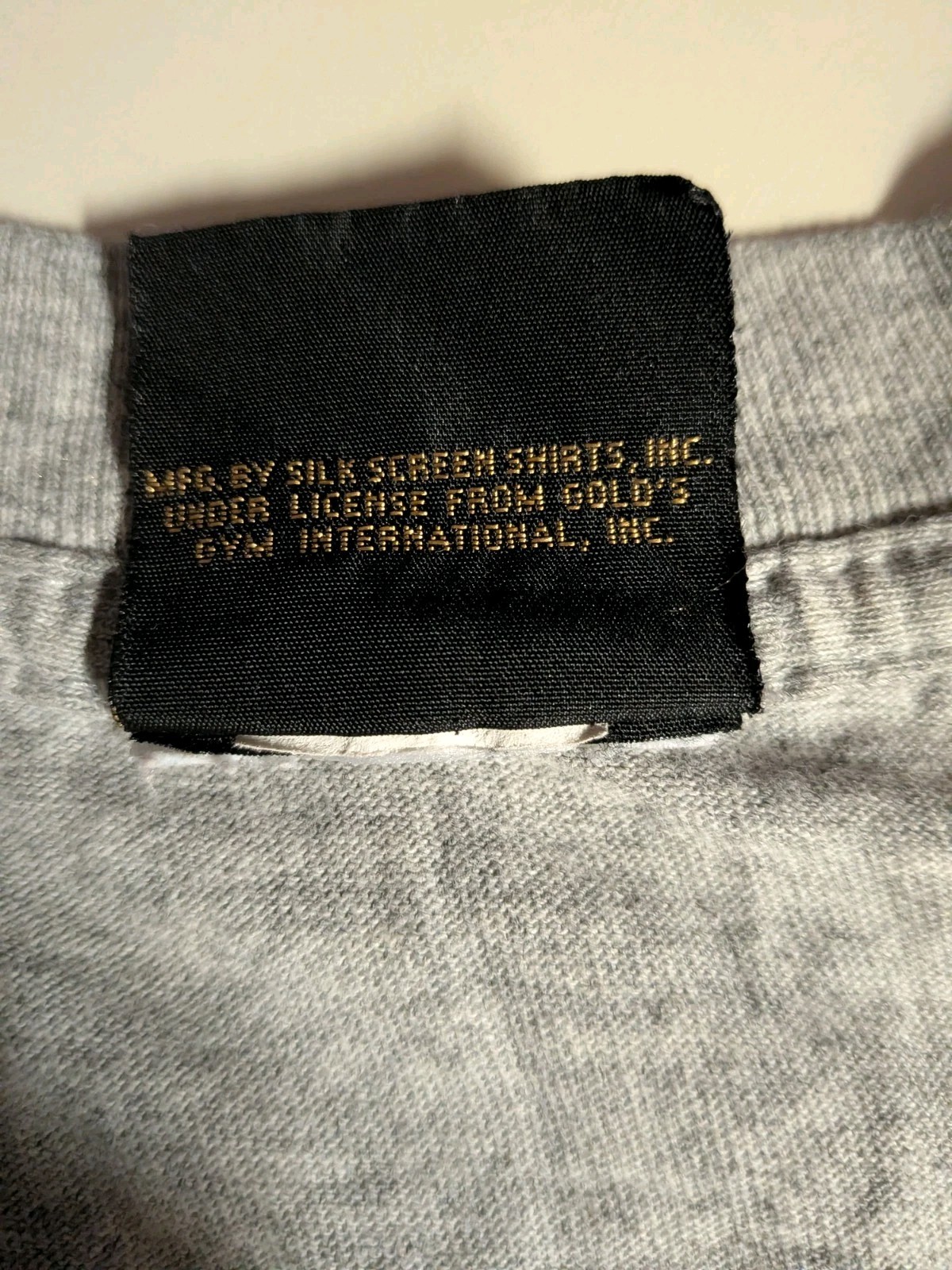 Gold’s Gym Vintage 100% Authentic Men’s Gray XL Training Tee Legendary Gym Gear