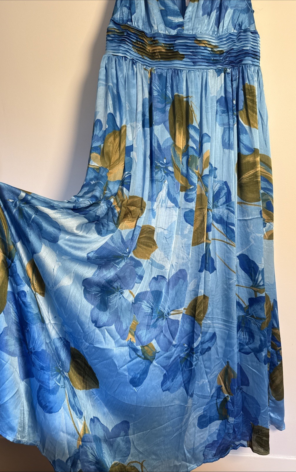 Sugarlips Neiva Blue Floral Descanso Pleated Maxi Dress 1X Flowy Romantic Garden
