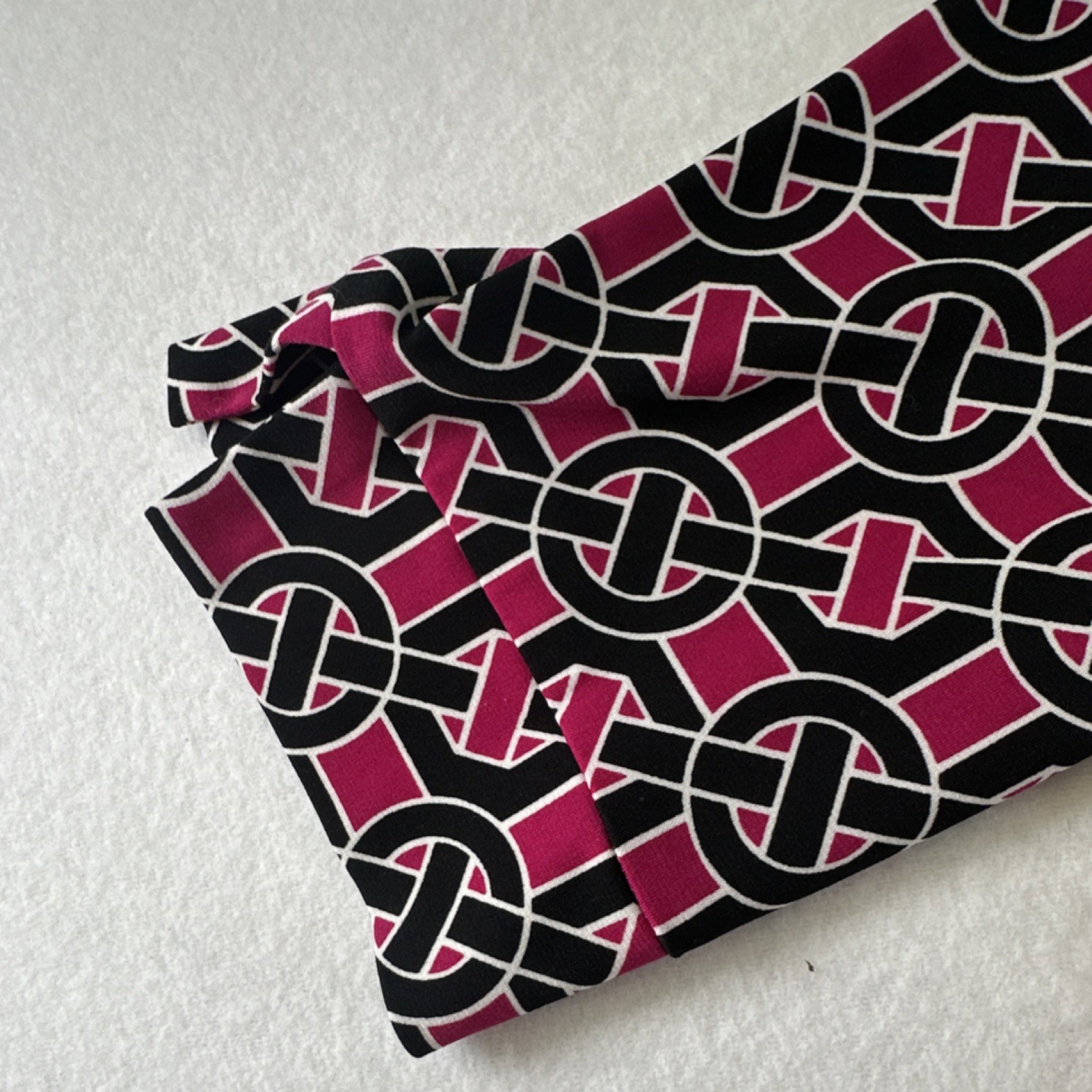 Laundry by Design 6P Pink/Black/White Geometric Shift Dress 3/4 Sleeve V-Neck