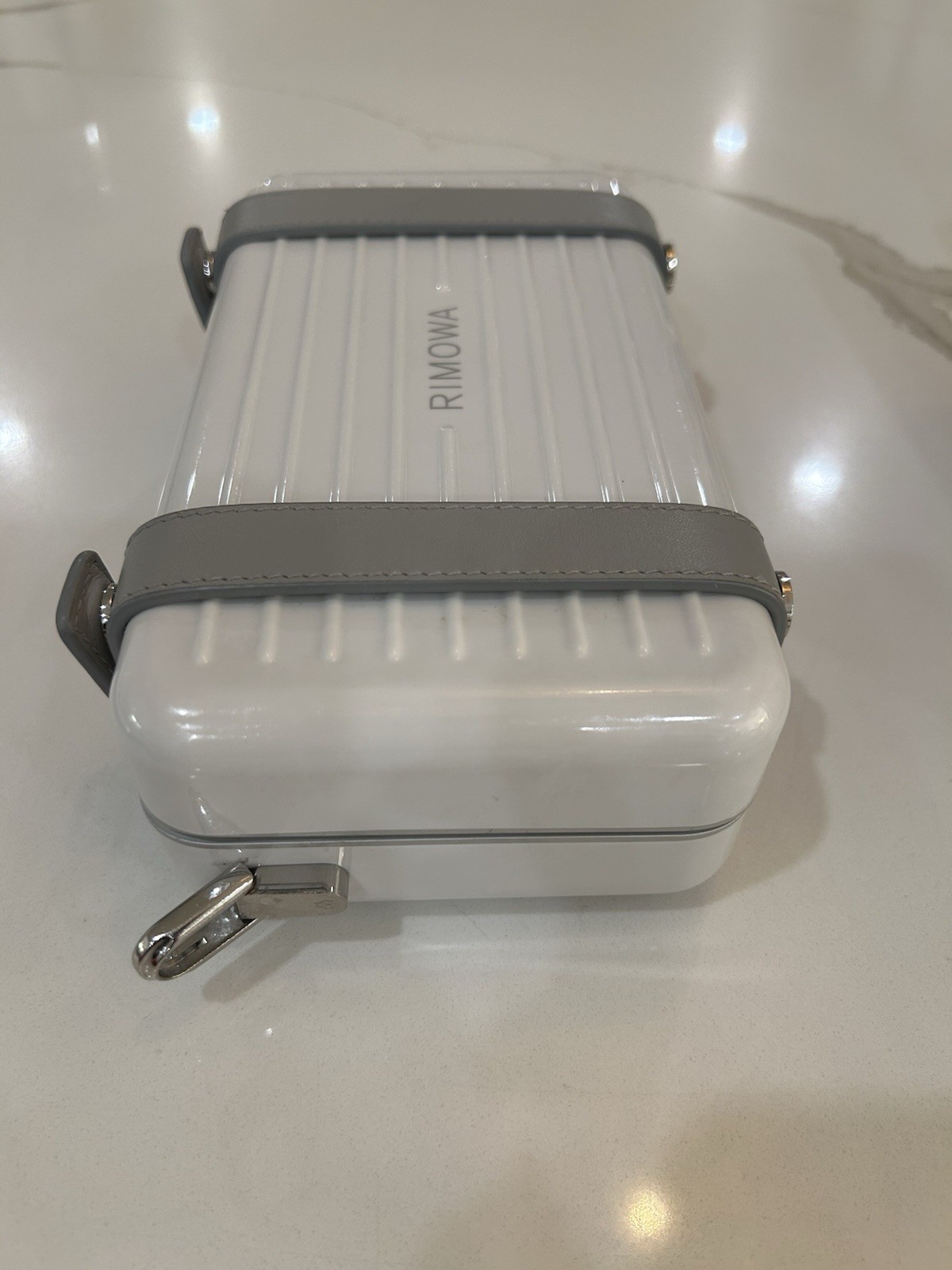 Rimowa PERSONAL – POLYCARBONATE Cross-Body Bag With Shoulder Strap White Unisex