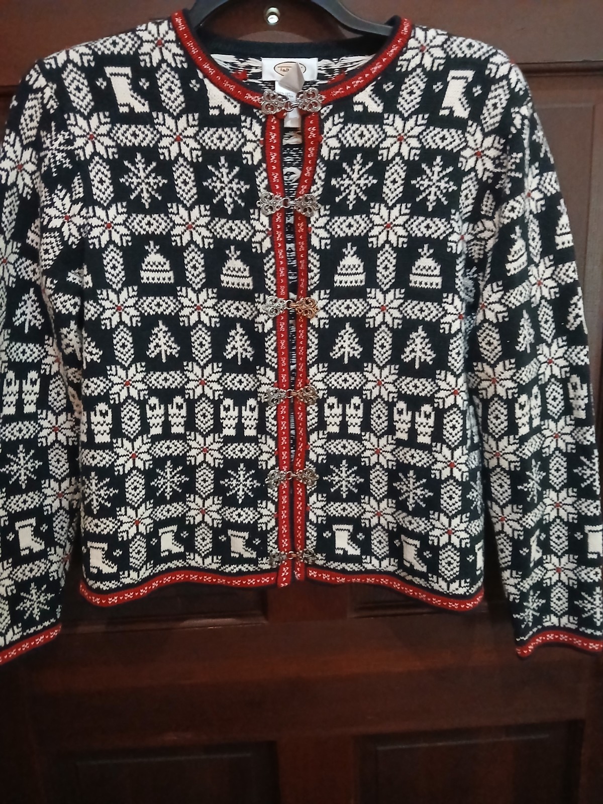 Women’s Talbots Tight-Knit Nordic Holiday Cardigan Sweater M Pewter Clasps