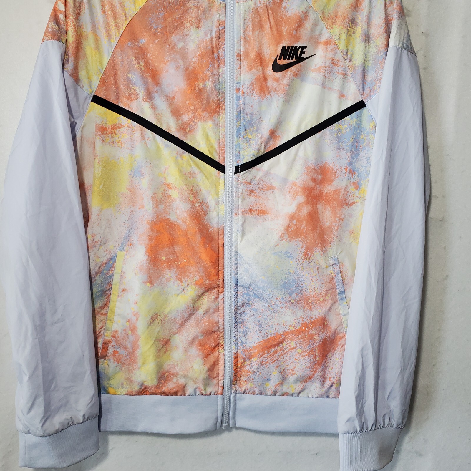 Nike Rain Jacket Youth’s XL Full Zip Rainbreaker Hoodie Coat Running Multicolor