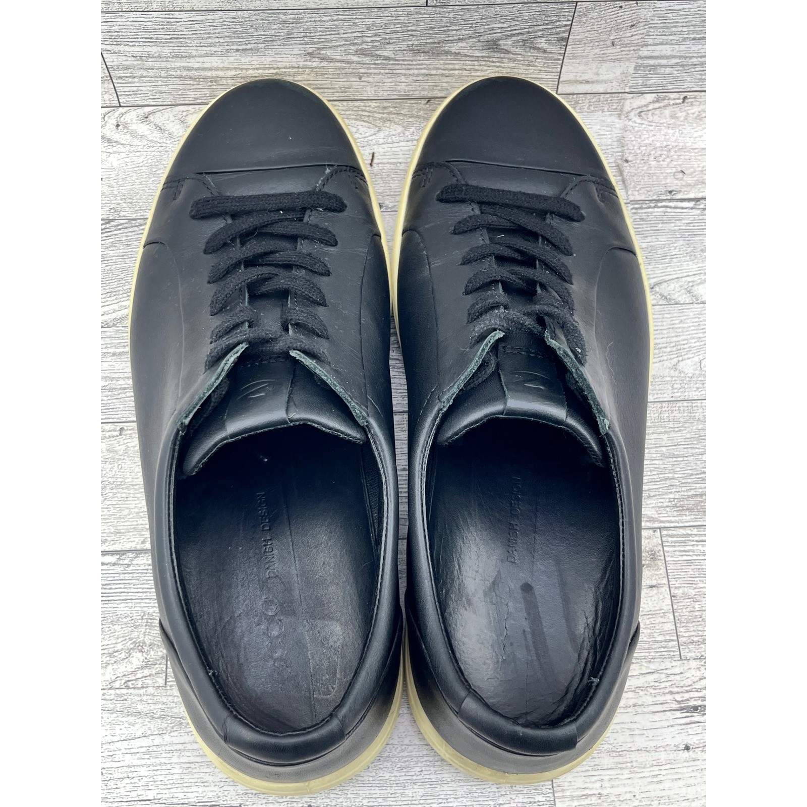 ECCO Soft 7 Sneakers Black Leather Lace Up Men’s EU 43 US 9-9.5 Casual Comfort