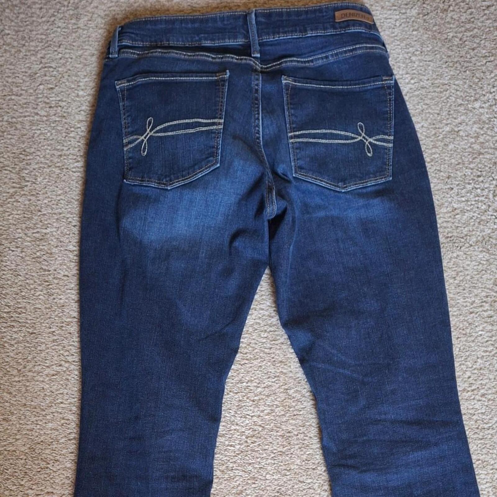DENIZEN Men’s Blue and Navy Jeans