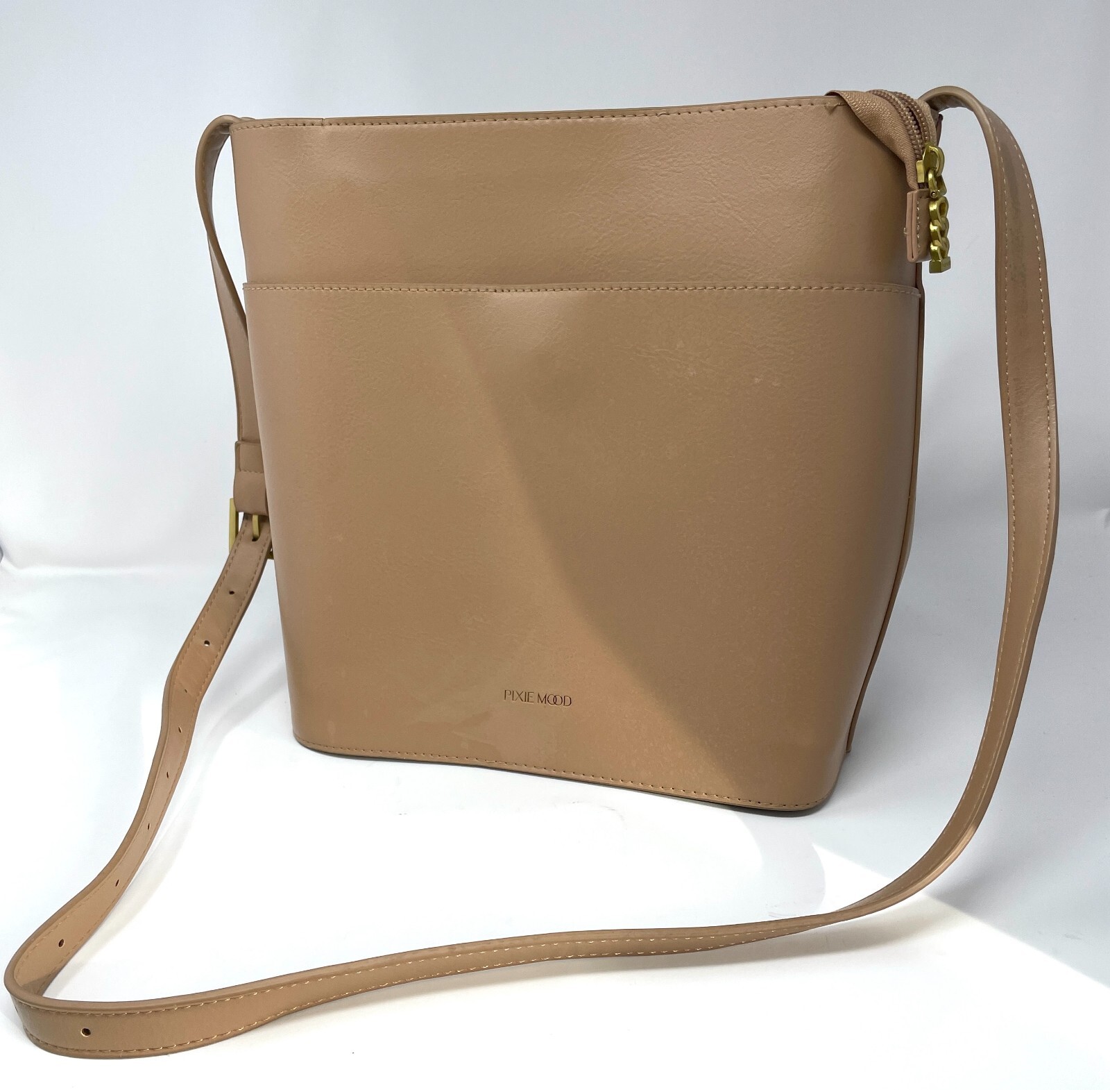 Pixie Mood Mag 10.25 x 11 Vegan Leather Crossbody Bag, Sand Color (flaws)