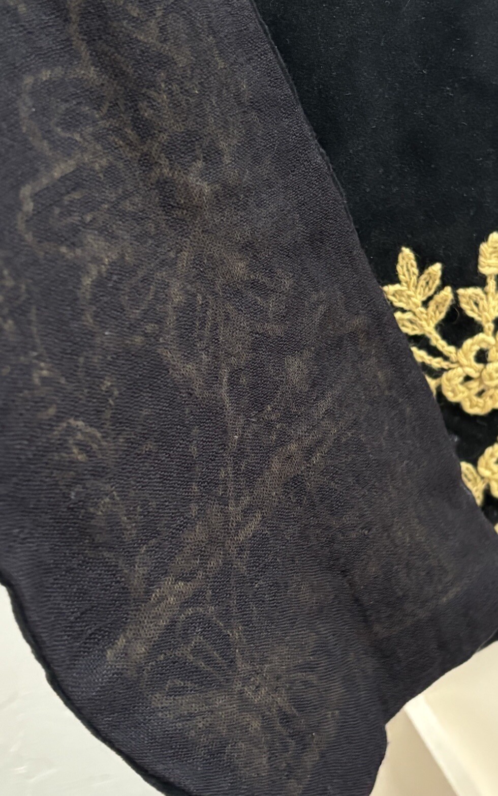 Megan Park England Black Velvet Crocheted Floral Scarf 60″x 6.25″ Made In India!