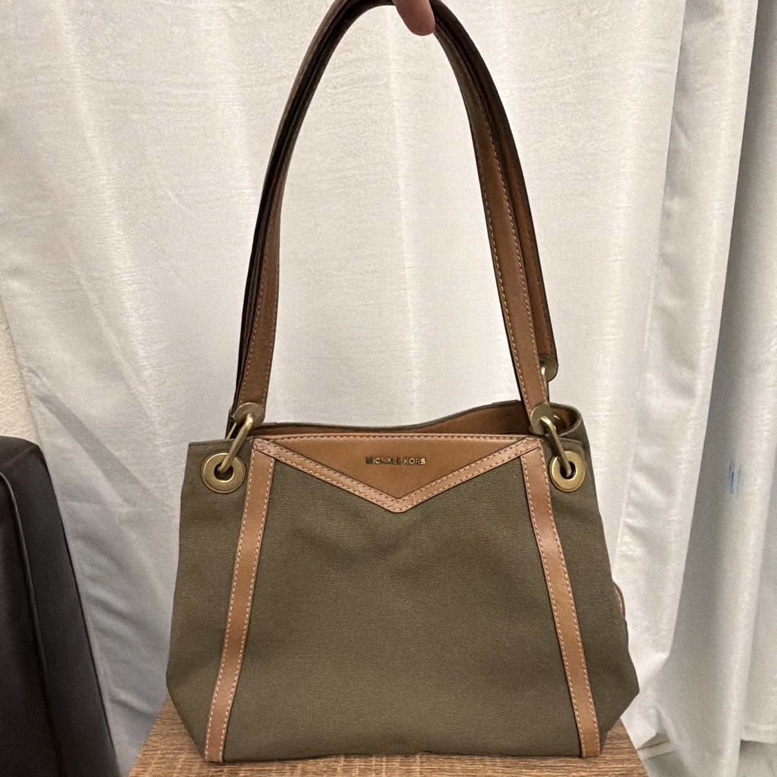Michael Kors Green Brown Shoulder Bag Zip & Magnetic Closure Gold Hardware Studs