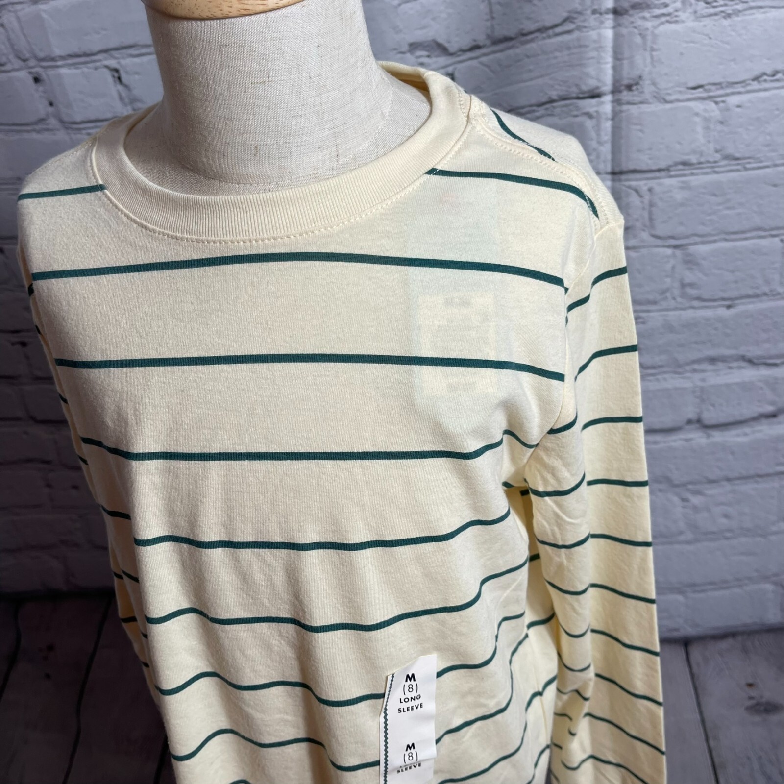 Boy’s Cat & Jack Long Sleeve Crew Neck Pullover Cotton/Poly Blend Tee NWT Sz 8