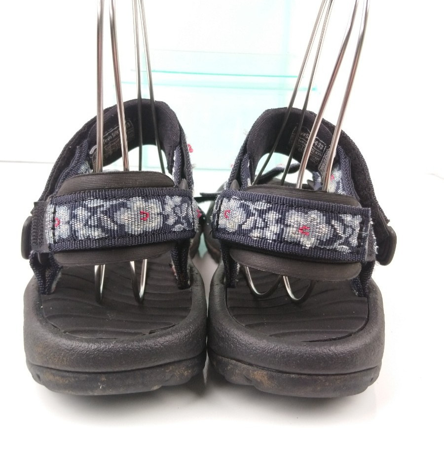 Teva Women’s Hurricane Water Friendly Hiking Sandals Blue Floral Pattern Size 9