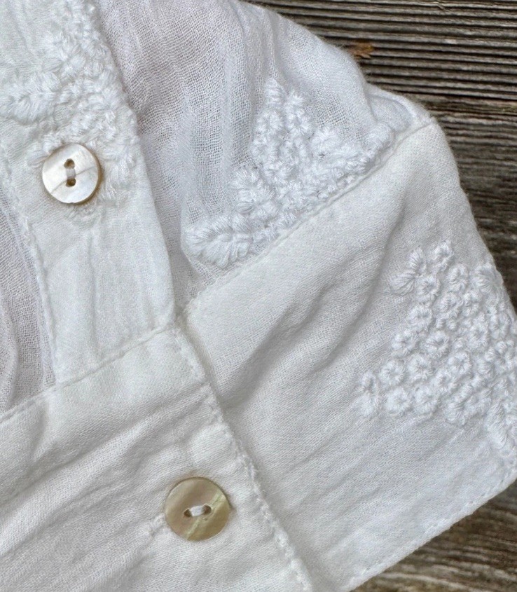 NEW! SUNDANCE LIVING CATALOG Cloverfield Embroidered TUNIC Shirt Top White M