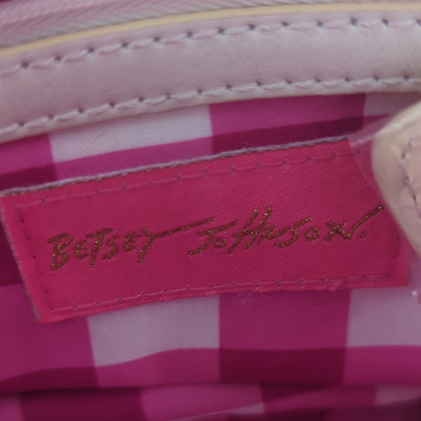 Betsey Johnson Ivory Small Shoulder Bag Gold Chain Strap Pink Gingham Lining