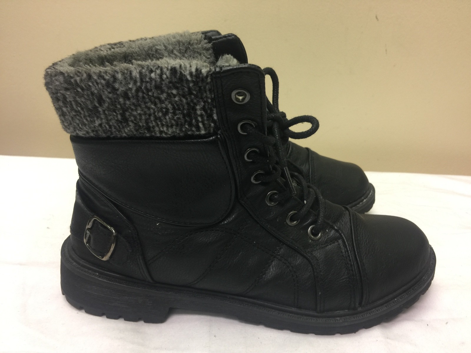 Refresh women ankle boots man made material/fur lining black color size EUR 39