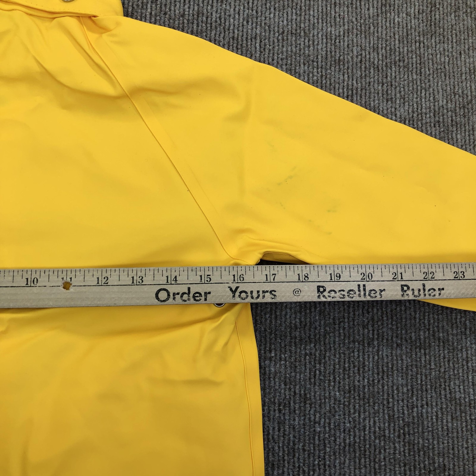 Stutterheim Raincoat Kids 6-7 Yellow Mini Hooded Snap Waterproof Rubberized