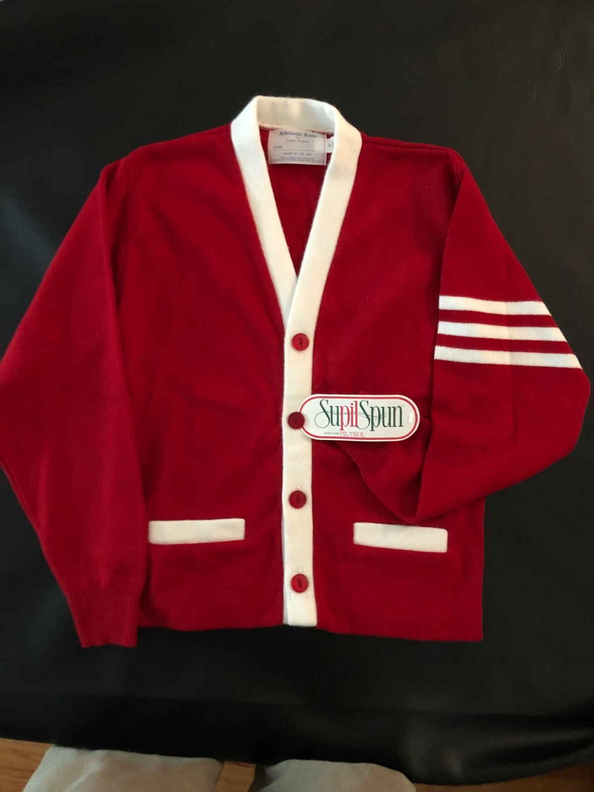 Cardigan Sweater USA RED unisex. 9 S / 5M / 7 L.