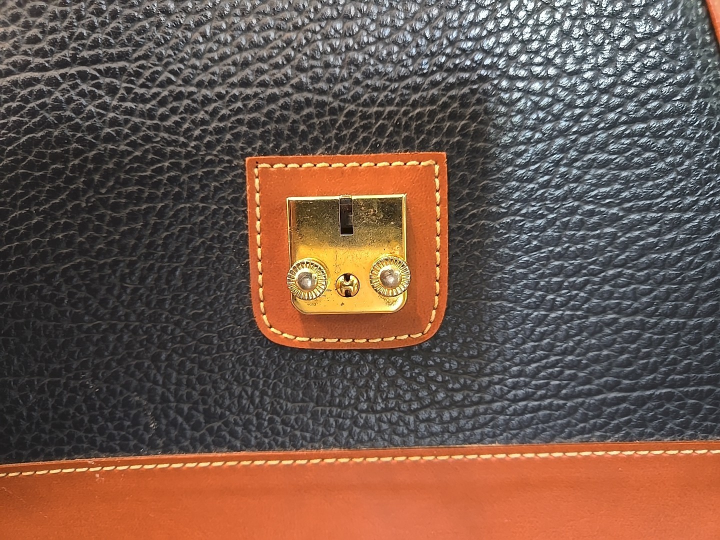 Vintage Dooney & Bourke All Weather Leather Spectator Bag Navy Push Lock Classic