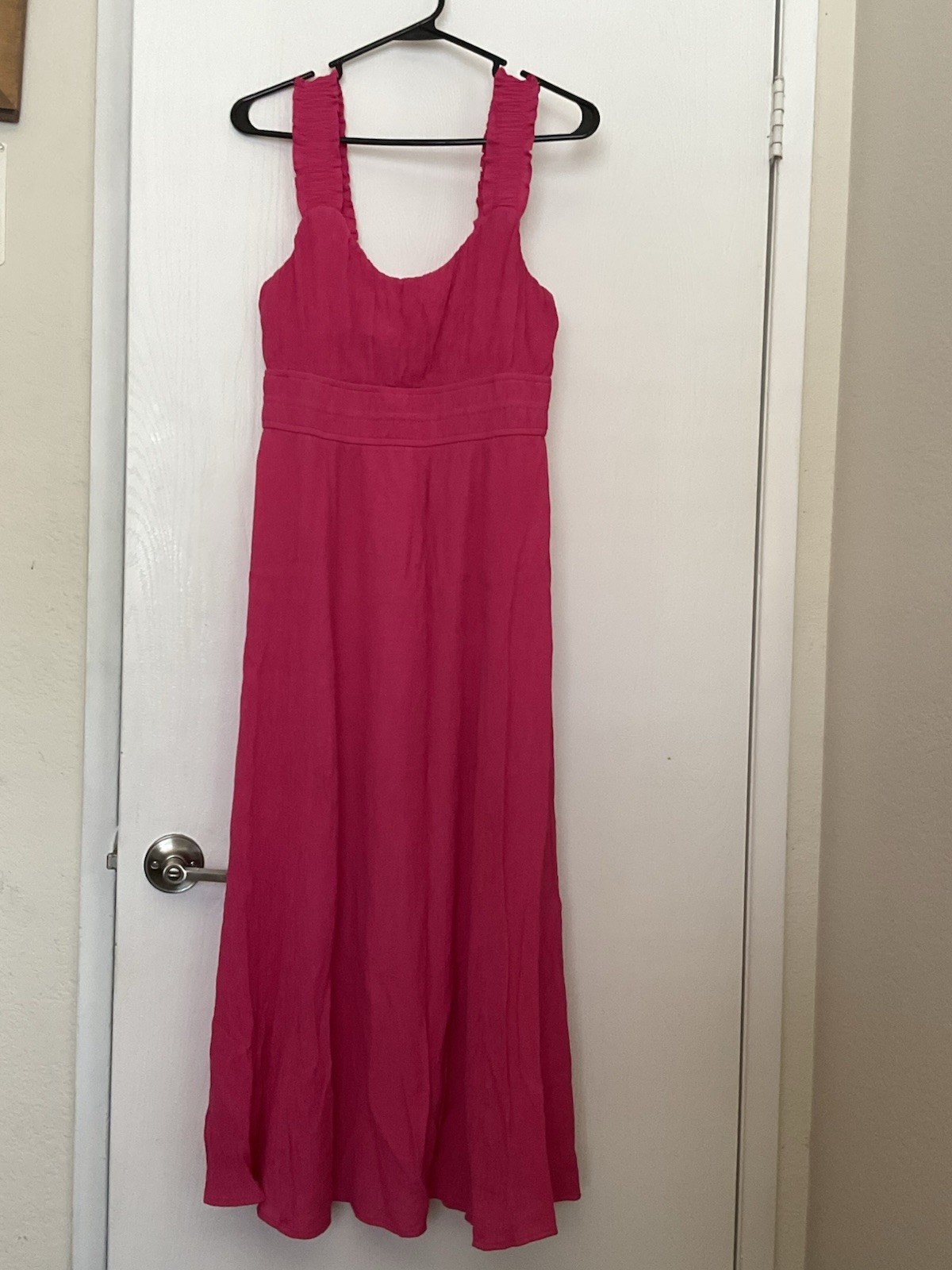 August Sky Pink Solid Maxi Dress M Scoop Neck Strappy Sleeveless Ruffle