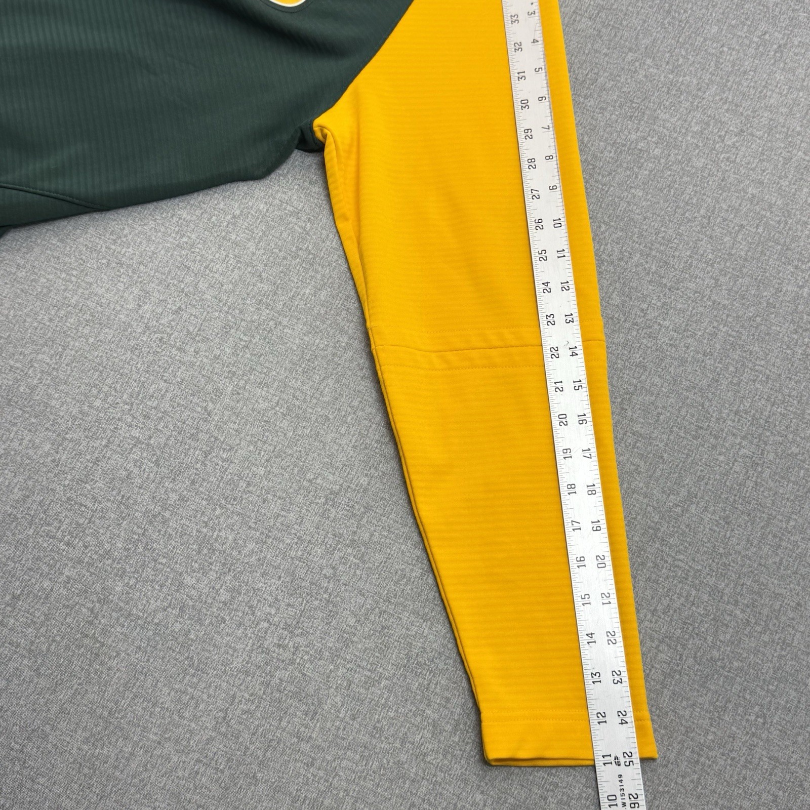 Nike Oakland Athletics MLB Dri-Fit Pullover Long Sleeve Shirt Men’s Large Green