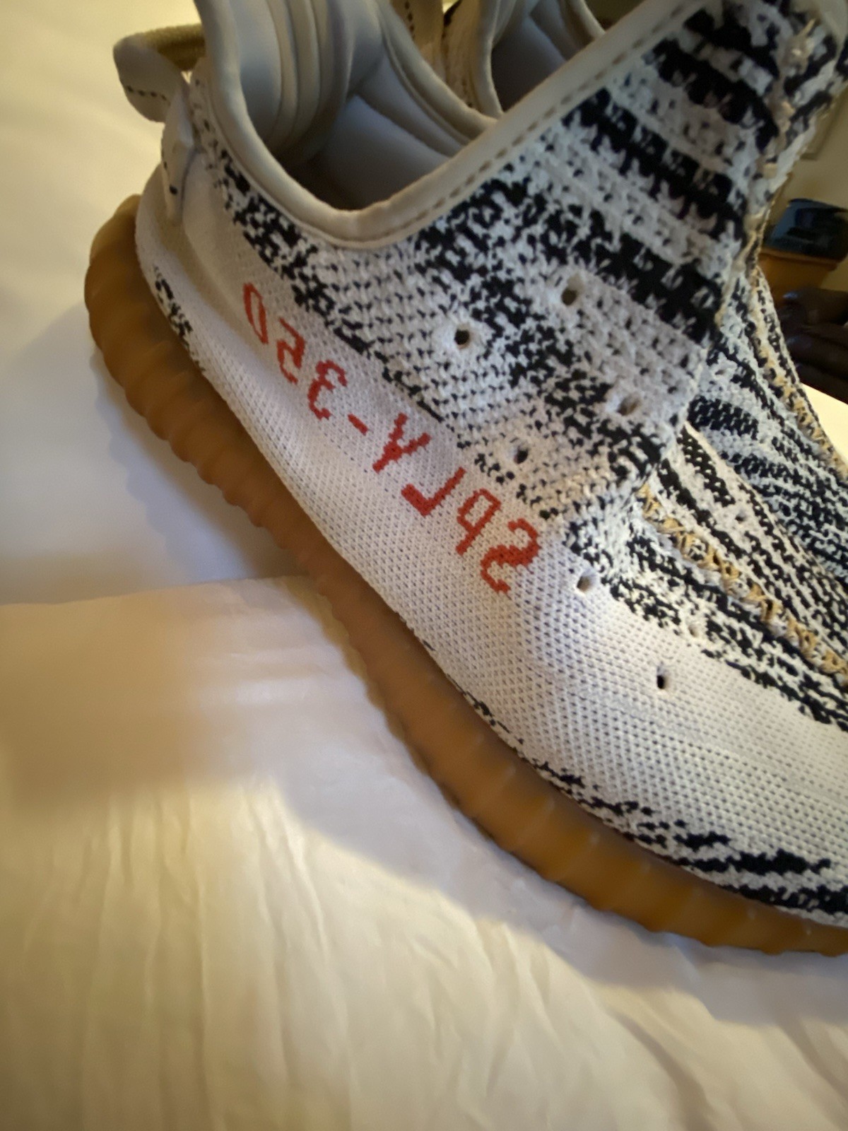 🥰Size 11 adidas Yeezy Boost 350 V2 Zebra Running Shoes🥰